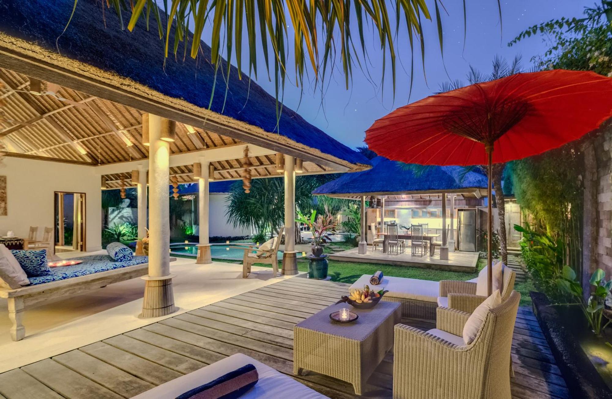 Villa Tirta Naga Bali Seminyak Exterior foto